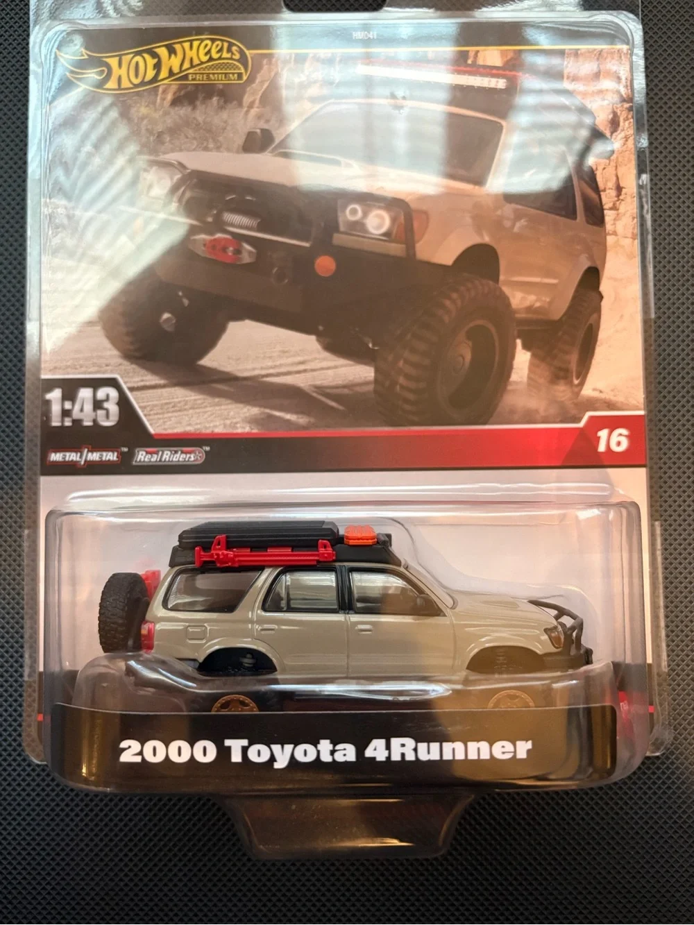 2000 Toyota 4Runner Die-Cast Toy Car hot wheels 1:43